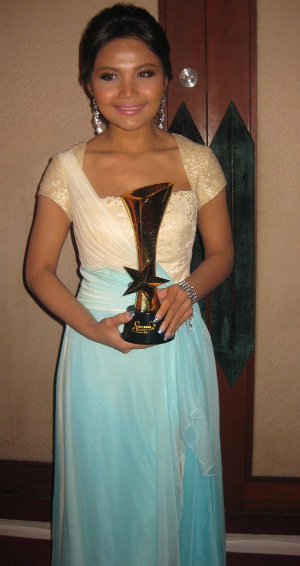 ตั๊กแตน ชลดา