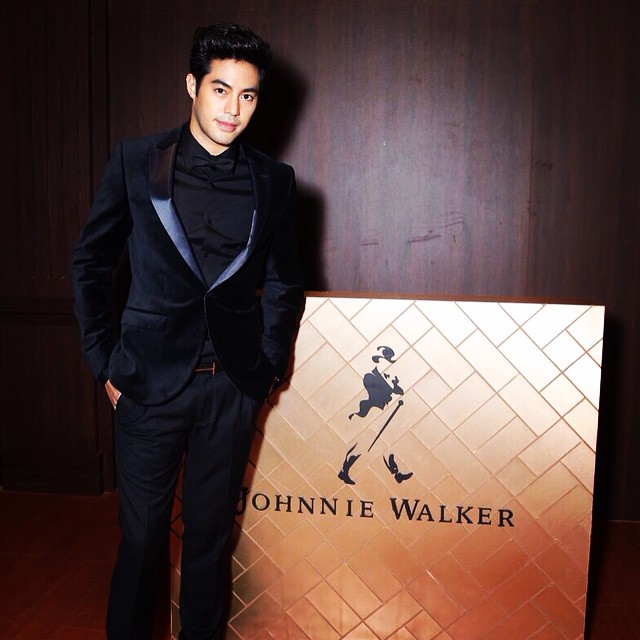 ท็อป จรณ