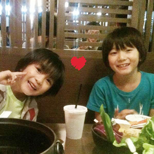 เด็กแฝดญี่ปุ่น เออะ เอรัน