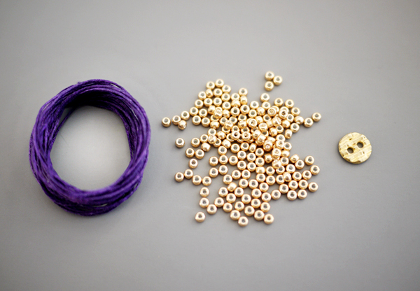 D.I.Y. กำไลข้อมือ