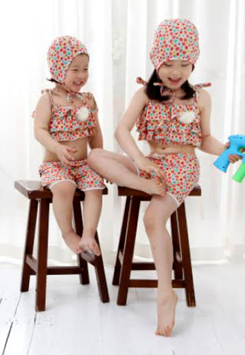 ชุดว่ายน้ำเด็ก
