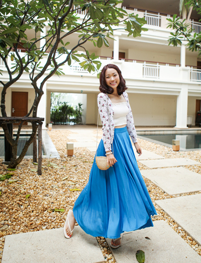 ชุดไปงานแต่งริมทะเล