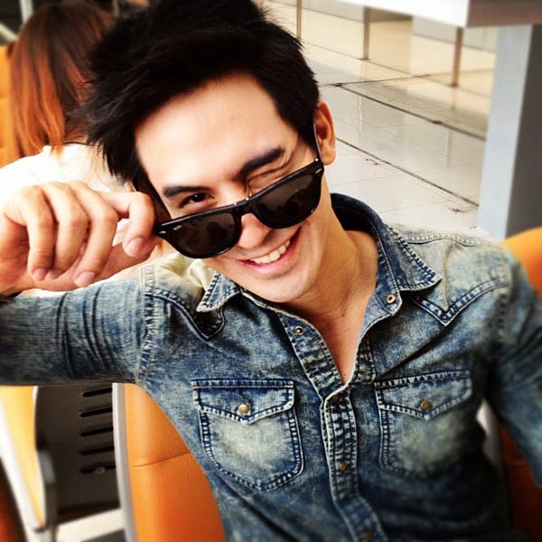 โป๊ป ธนวรรธน์