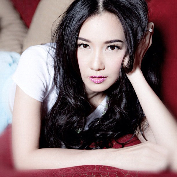 นุ่น วรนุช 