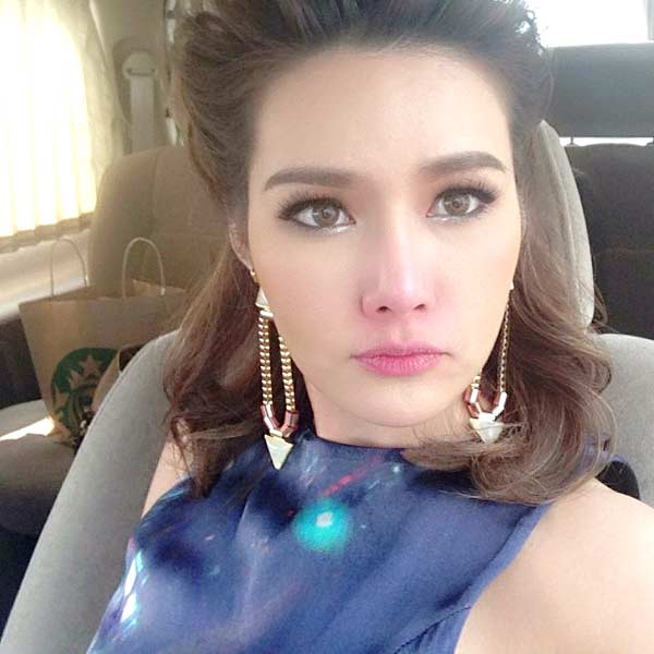 ญาญ่าหญิง