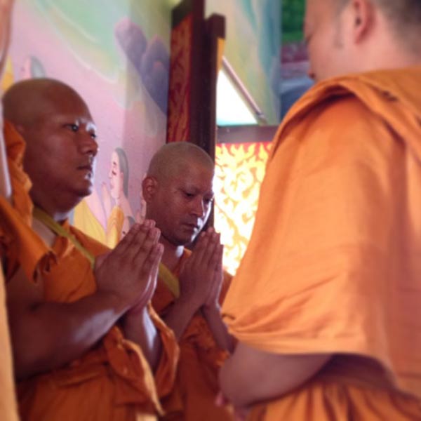 หนุ่ม อรรถพร บวช