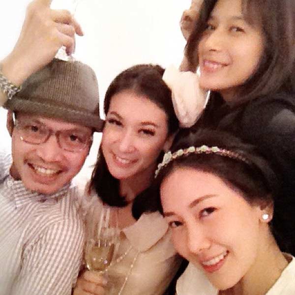 นุ่น วรนุช - เอมี่ กลิ่มประทุม