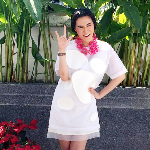 เมย์ เฟื่องอารมย์