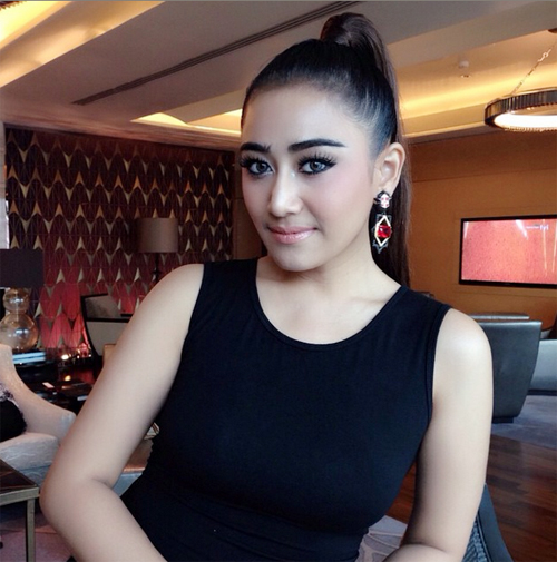 แอน มิตรชัย 