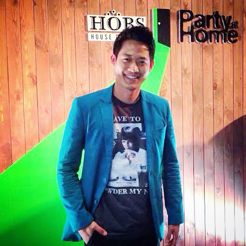 ตู่ ภพธร