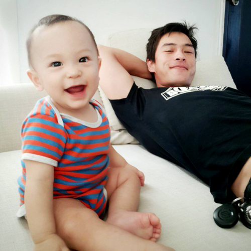 พ่อลูกดารา