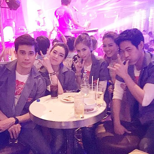 ไอฟาย แต๊งกิ้ว เลิฟยู