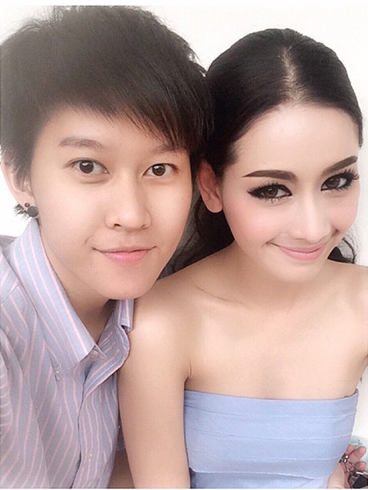 โม อมีนา อ้อม