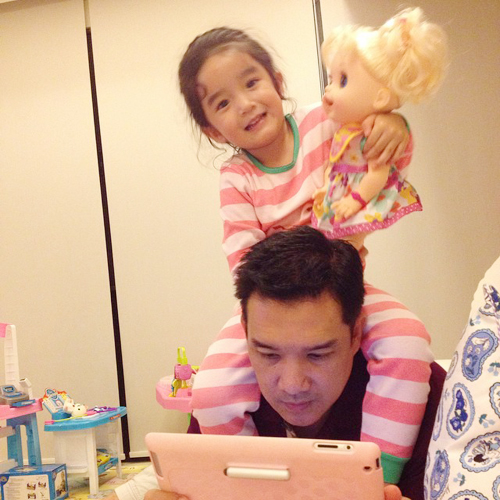 พ่อลูกดารา