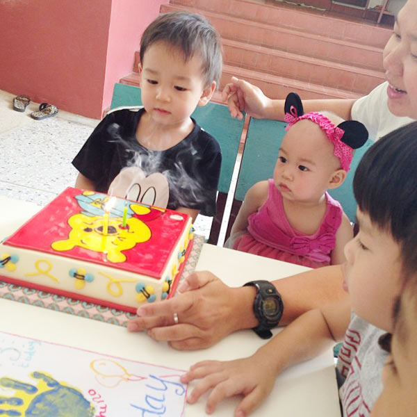 วันเกิด น้องชิโน่ ลูก พลอย ชิดจันทร์