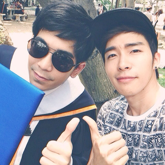 ต้อล วันธงชัย รับปริญญา