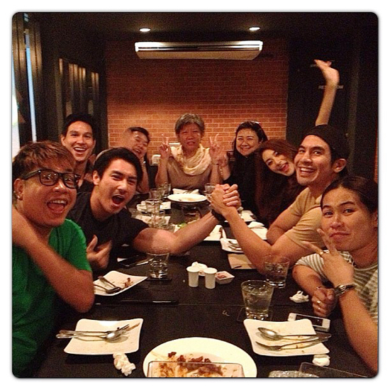 โป๊ป มิว พร้อมนักแสดงฉลองครบรอบ 1 ปี คุณชายปวรรุจ