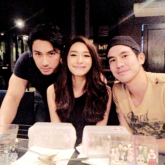 โป๊ป มิว พร้อมนักแสดงฉลองครบรอบ 1 ปี คุณชายปวรรุจ