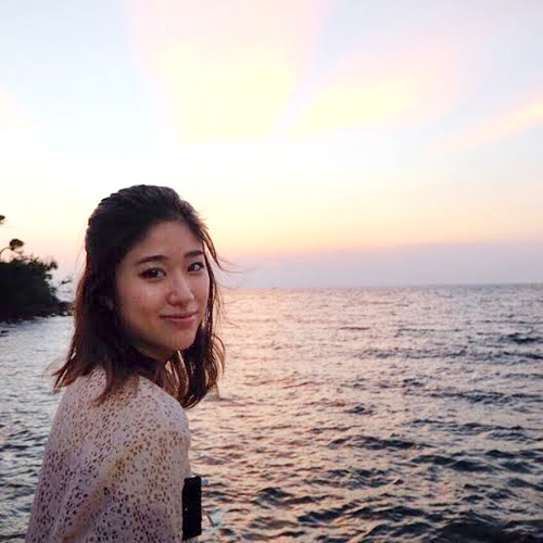 แก้ว จริญญา