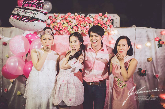 วันเกิด บัว สโรชา