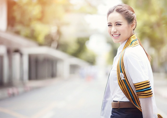 ฟาง FFK รับปริญญา