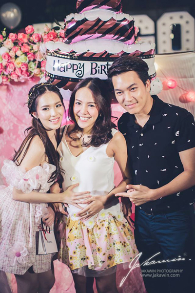 วันเกิด บัว สโรชา