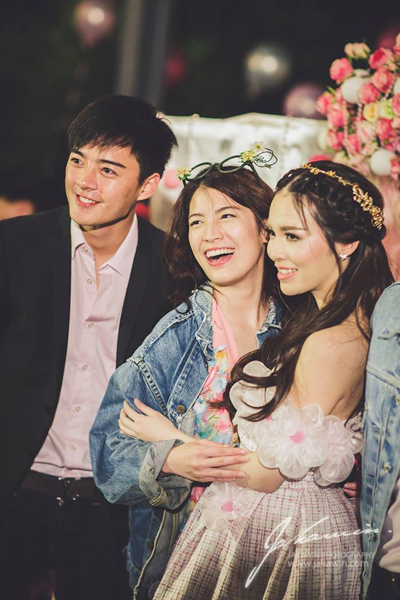 วันเกิด บัว สโรชา