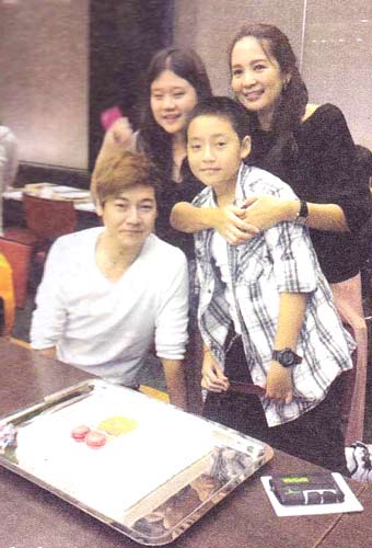 ใหญ่ ฝันดี สา ธนวรรณ 