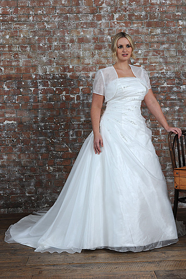 ชุดแต่งงานคนอ้วน