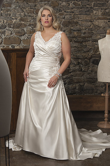 ชุดแต่งงานคนอ้วน