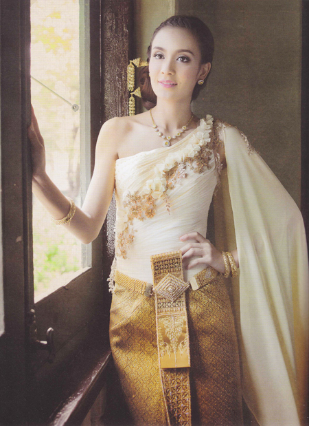 แต่งงาน ชุดแต่งงานแบบไทย