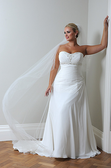 ชุดแต่งงานคนอ้วน