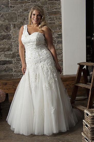 ชุดแต่งงานคนอ้วน