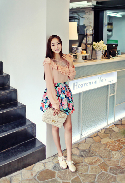 ชุดไปงานแต่งงาน