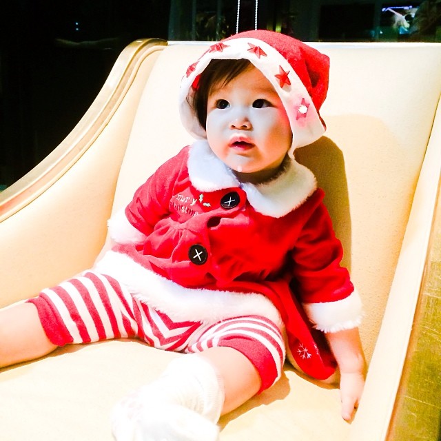  ชมภาพชุด น้องนิริน ลูกสาวหนิง ปณิตา ในวัย 1 ขวบ