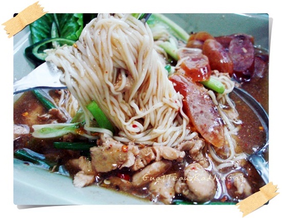   ข้าวหน้าไก่กับบะหมี่หน้าไก่ เมนูคู่หูสูตรเด็ดสุดอร่อย