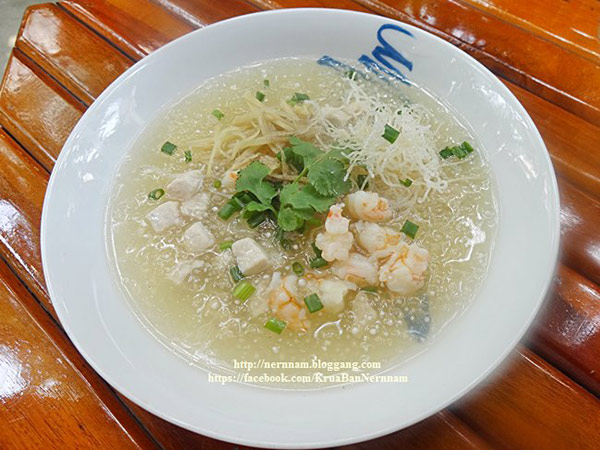 โจ๊กสาคู อาหารเช้าสไตล์ใหม่ชวนลิ้มลอง