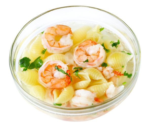  ซุปมะกะโรนีกุ้ง มื้อเช้าหอมอร่อยอิ่มท้องทั้งครอบครัว 