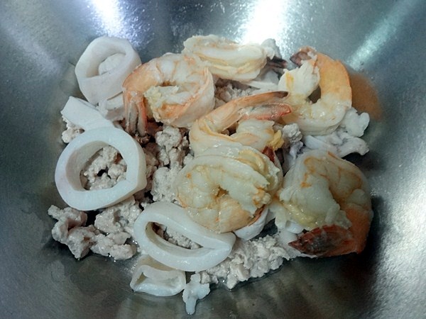  อาหารลดน้ำหนัก ลาบวุ้นเส้นรวมมิตร 