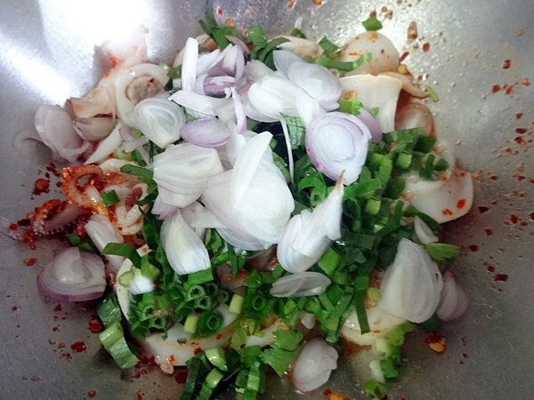  ลาบวุ้นเส้นรวมมิตร ลดความอ้วนกับเมนูสุดแซบ