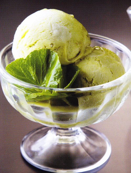 ไอศกรีมซอร์เบท์ใบบัวบก