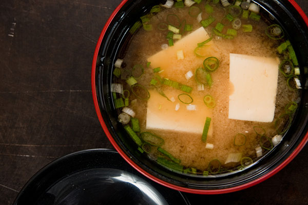 ซุปมิโสะ ซดง่าย ๆ ได้โปรตีนสำหรับคุณแม่