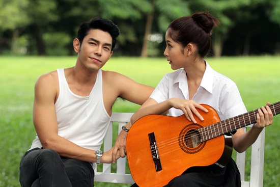  เรื่องย่อละคร หัวใจใกล้รุ่ง