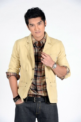  เรื่องย่อละครหนีก็ล่า ซ่าก็รัก