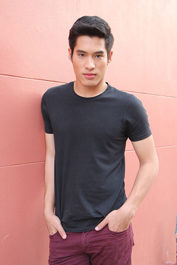  พ้อยท์ ชลวิทย์ เตรียมแจ้งเกิดพระเอกหน้าใหม่ ธิดาแดนซ์