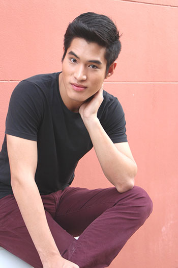  พ้อยท์ ชลวิทย์ มีทองคำ เตรียมแจ้งเกิดพระเอกหน้าใหม่ ธิดาแดนซ์