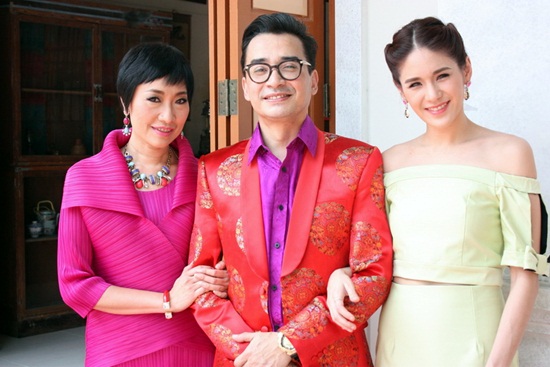 ศรราม-เปาวลี นำทีมนักแสดงบวงสรวง ละครลิเก๊ลิเก  ศรราม-เปาวลี นำทีมนักแสดงบวงสรวง ละครลิเก๊ลิเก