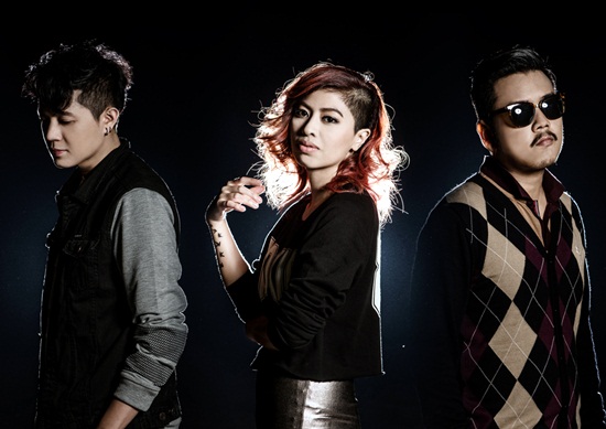  วง Flavour ปล่อย ผี ป่วนกองมิวสิควิดีโอ