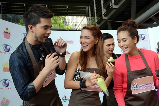  เวิร์คพอยท์ฯ เปิดซิทคอม คัพเค้กรักล้นครีม เริ่ม 4 ม.ค. 57