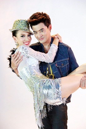  เรื่องย่อละครหางเครื่อง